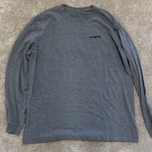 Patagonia Men's Grey Long Sleeve Tee